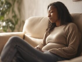 ovarian cyst symptom identification